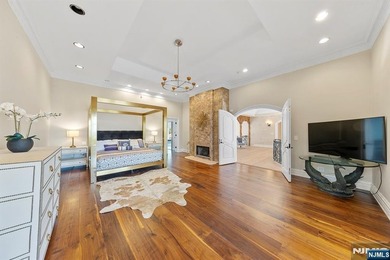 For more info. *Also available immediately for rent, furnished* - photo 25