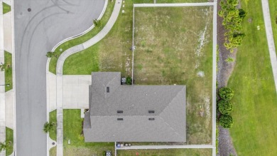 This beautifully designed 4-bedroom, 3-bathroom single-story - photo 26