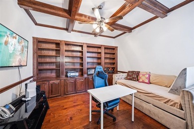 Beautiful and spacious, this move-in ready home is located in - photo 6