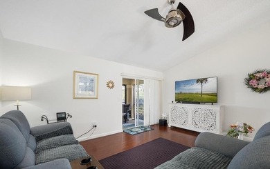 New Price! Lakefront living with privacy and beautiful breezes - photo 28