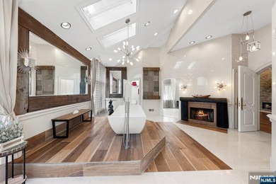 For more info. *Also available immediately for rent, furnished* - photo 28