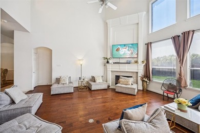 Beautiful and spacious, this move-in ready home is located in - photo 10