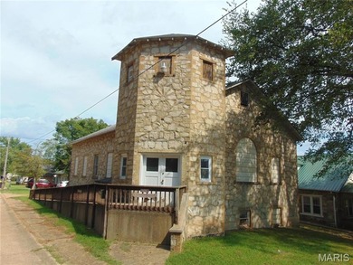 Current River Commercial Sale Pending in Doniphan Missouri