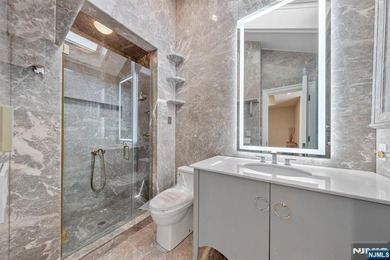 For more info. *Also available immediately for rent, furnished* - photo 40