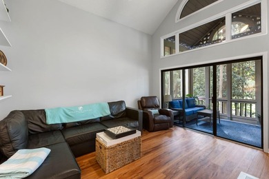 It is rare to find three bedrooms with three full bathrooms in - photo 12
