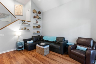 It is rare to find three bedrooms with three full bathrooms in - photo 13