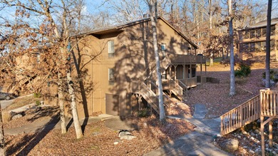 Adorable well cared for upper level 2 bed 2 bath condo located - photo 31