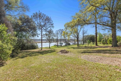 Welcome home to easy lakeside living! Steel construction with - photo 45