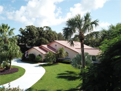 (private lake, pond, creek) Home For Sale in Vero Beach Florida