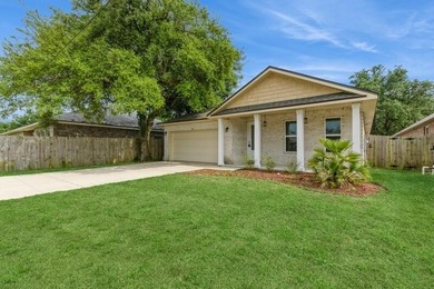 VA Assumable at 5%! seller offering $5,000 for concessions. Sod - photo 3