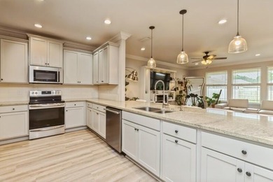 VA Assumable at 5%! seller offering $5,000 for concessions. Sod - photo 5