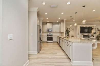 VA Assumable at 5%! seller offering $5,000 for concessions. Sod - photo 6