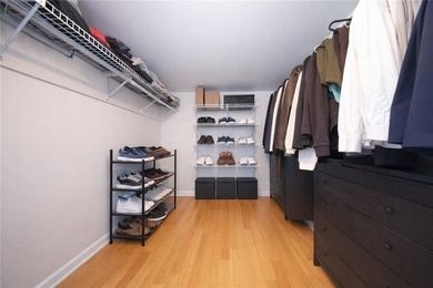 One bedroom condo on 3rd floor in a elevator building