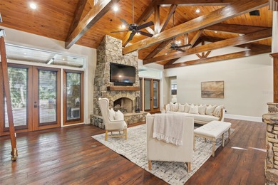 Architecturally refined and thoughtfully designed, this custom - photo 13