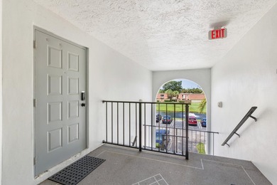 Beautifully renovated 2-bedroom, 2-bathroom condo offering 1,064 - photo 16