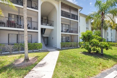 Beautifully renovated 2-bedroom, 2-bathroom condo offering 1,064 - photo 17