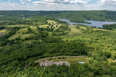 Lake Waramaug Home For Sale in Washington Connecticut