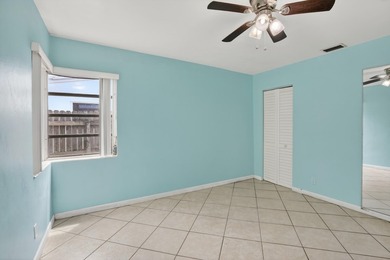 Back on market! Brand new roof completed! Move-in ready 2BR/1BA - photo 21
