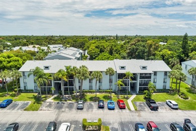 Beautifully renovated 2-bedroom, 2-bathroom condo offering 1,064 - photo 22