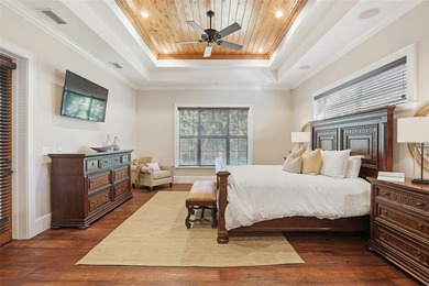 Architecturally refined and thoughtfully designed, this custom - photo 29