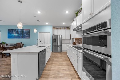 Welcome to this beautifully designed 4-bedroom, 2-bathroom home - photo 8