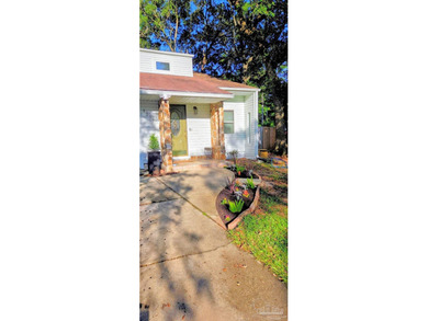 This house will go quick ...2443 square feet priced to sell! - photo 2