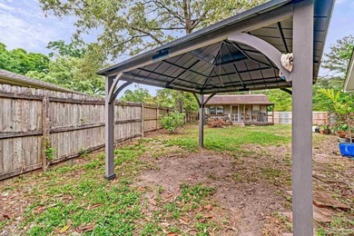 This house will go quick ...2443 square feet priced to sell! - photo 6
