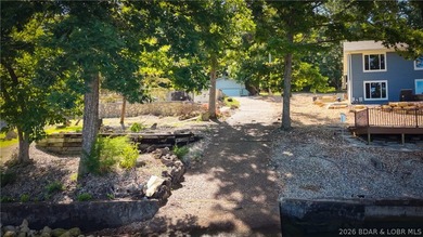 Rare as Hens teeth, this almost 100 ft of moderate shoreline - photo 15