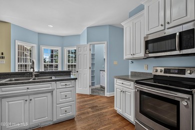 Welcome to 203 Wingate Drive, a spacious and inviting home - photo 19