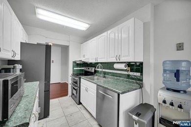 *LUXURY 16TH-FLOOR CONDO* Perched high on the 16th floor of one