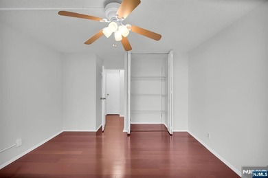 *LUXURY 16TH-FLOOR CONDO* Perched high on the 16th floor of one