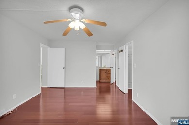 *LUXURY 16TH-FLOOR CONDO* Perched high on the 16th floor of one