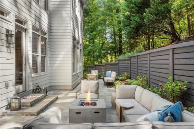 Beautifully remodeled four-sided brick & shingle home with three - photo 4