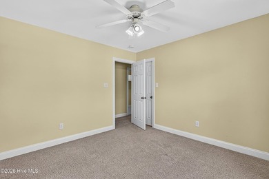 Welcome to 203 Wingate Drive, a spacious and inviting home - photo 44