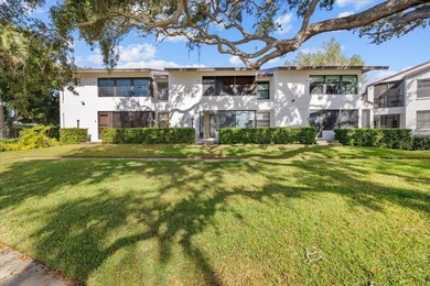 Alligator Lake - Pinellas County Condo For Sale in Safety Harbor Florida
