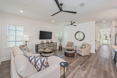 Short term rental powerhouse featuring a new designer-grade home - photo 12