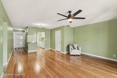 Well-maintained & thoughtfully updated, this spacious condo is - photo 2