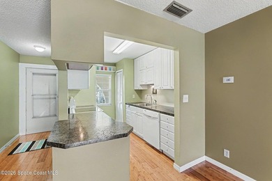 Well-maintained & thoughtfully updated, this spacious condo is - photo 8