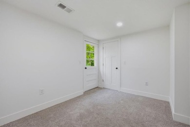 Fully renovated, this private 3bd/3ba lakeside ranch home, sits - photo 22