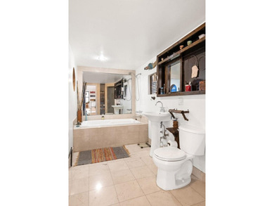 Welcome to 16 Clifford Place - one of Greenpoint's most - photo 8
