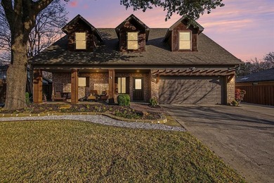 Lake Grapevine Home For Sale in Grapevine Texas
