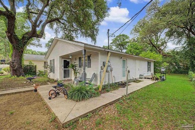 ONE OF THE FINEST PENSACOLA HEIGHTS HAS TO OFFER! This home has - photo 3