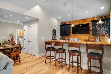 Welcome to your next home on the river with breathtaking views! - photo 13