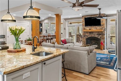 Welcome to your next home on the river with breathtaking views! - photo 22