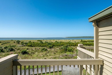 An exceptional value, this top-floor one-bedroom villa presents - photo 27