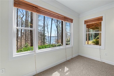 The Keowee Life Awaits You! Built in 2008 on 1.60 acres, 605