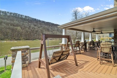 Welcome to your next home on the river with breathtaking views! - photo 48