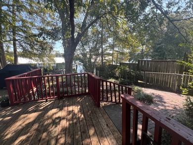 On Lake Concordia is where you'll find this welcoming and - photo 50