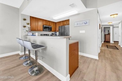 ncredible value for this turnkey 1BD/2BA Gulf-front condo at - photo 11