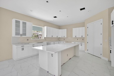 Brand-new construction in Port St. Lucie offering an impressive - photo 11